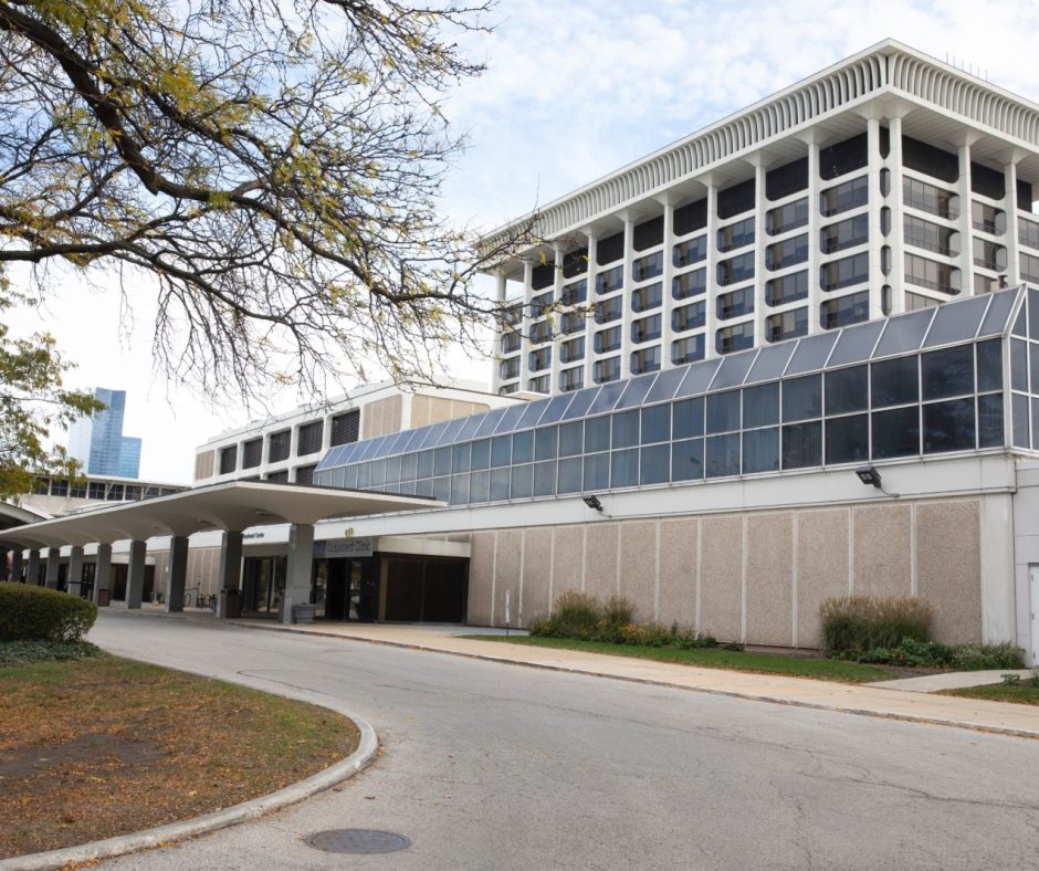 Image of the outside of INSIGHT Chicago Hospital
